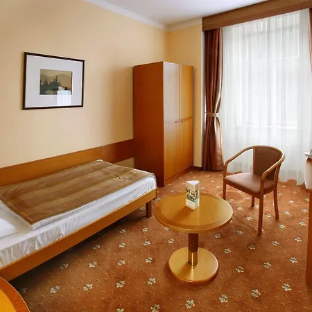 Ensana Hvezda - Imperial 4* Marianske Lazne